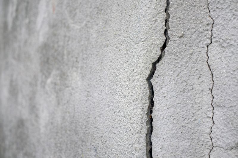 Crack Sealing in Walls